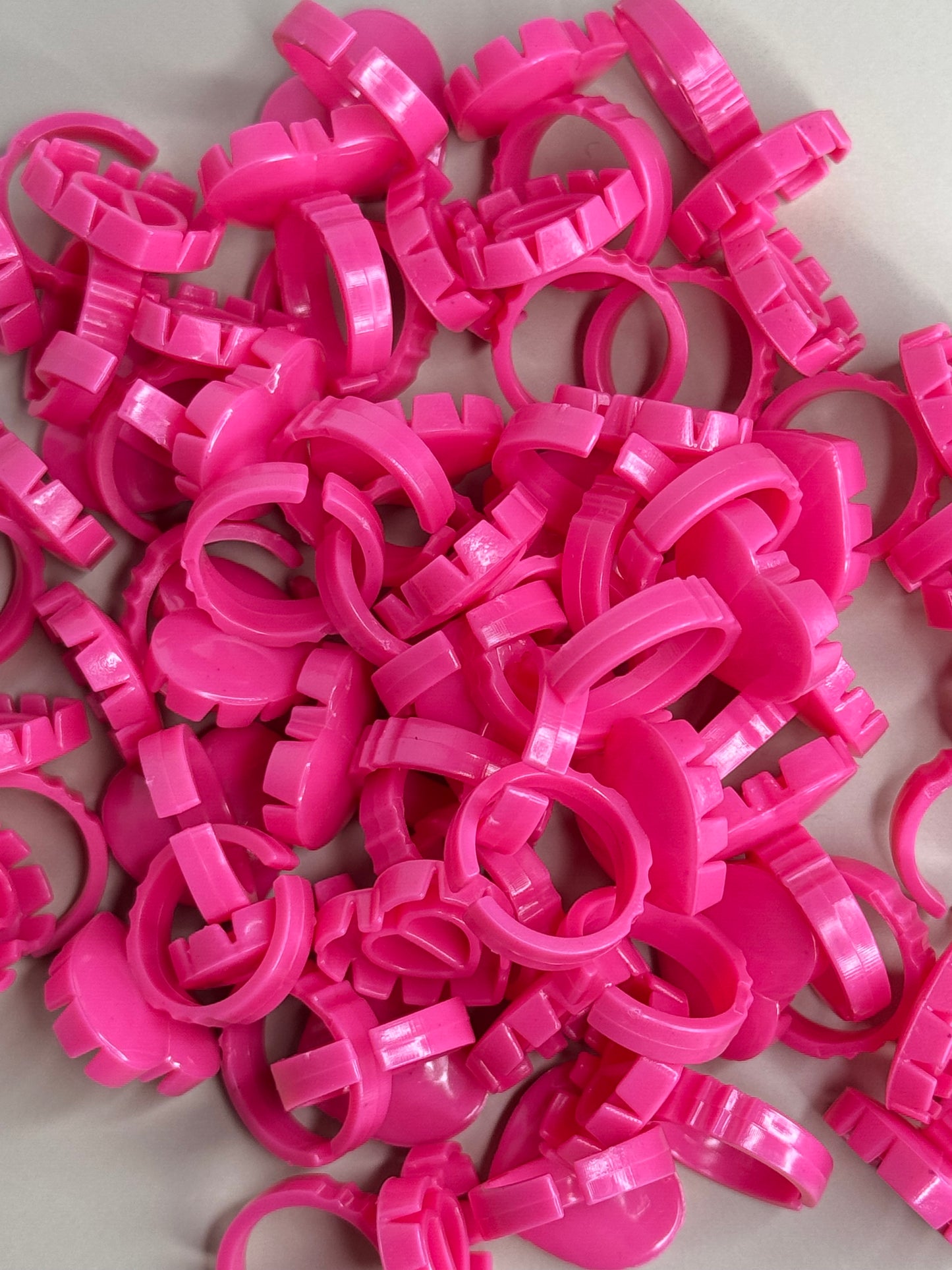 Glue rings